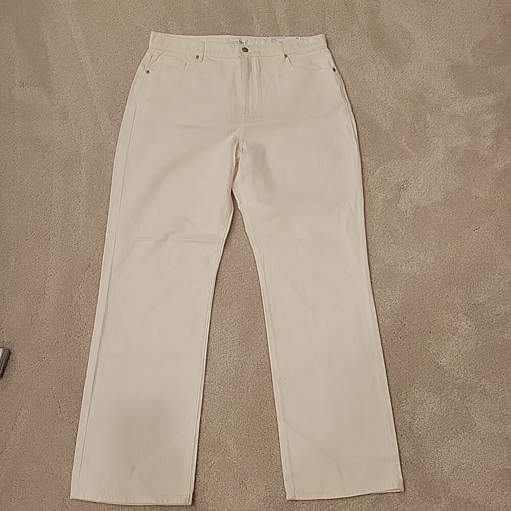NWT LOFT Women's High Rise Straight Leg Jeans - Off-White Cream Ecru - Size 32